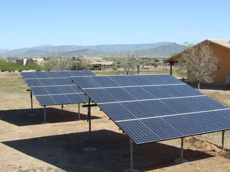 Desert Hills ground mount, 9.3kW, 48 panels