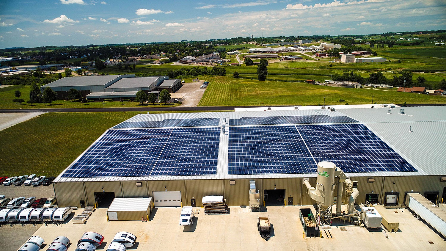 629 kW Roof Mount at NuCamp RV in Sugarcreek, OH.