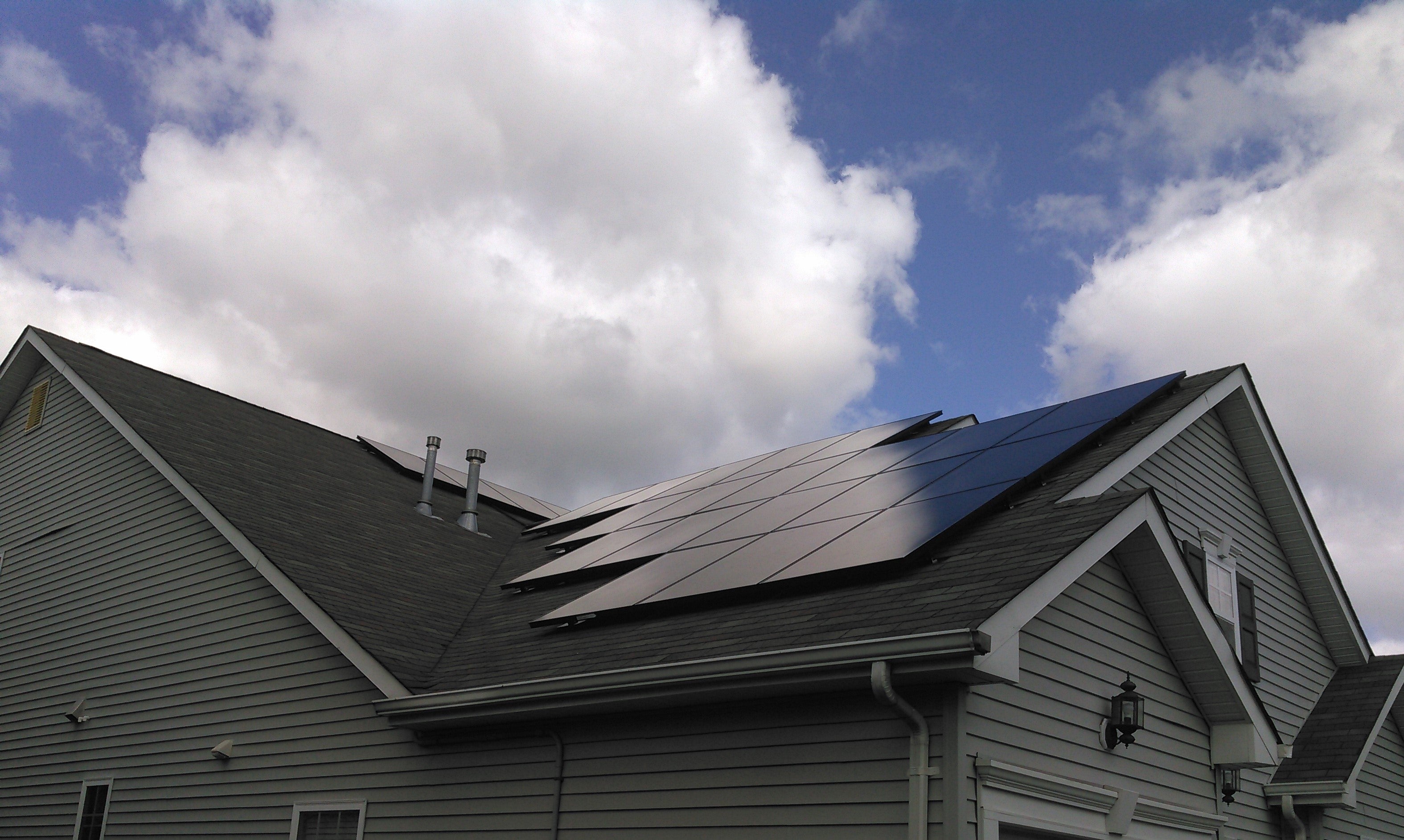 Solar panels installed on Home by PowerLutions Solar